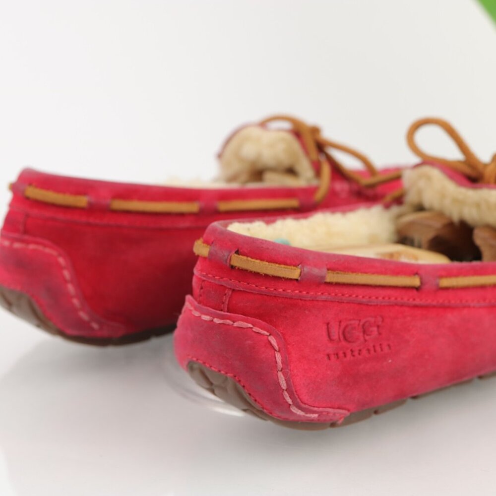 Ugg Womens Dakota Slip On Shoe Size 7 Red Suede Shearling‎ Sherpa Moccasin - Picture 3 of 12